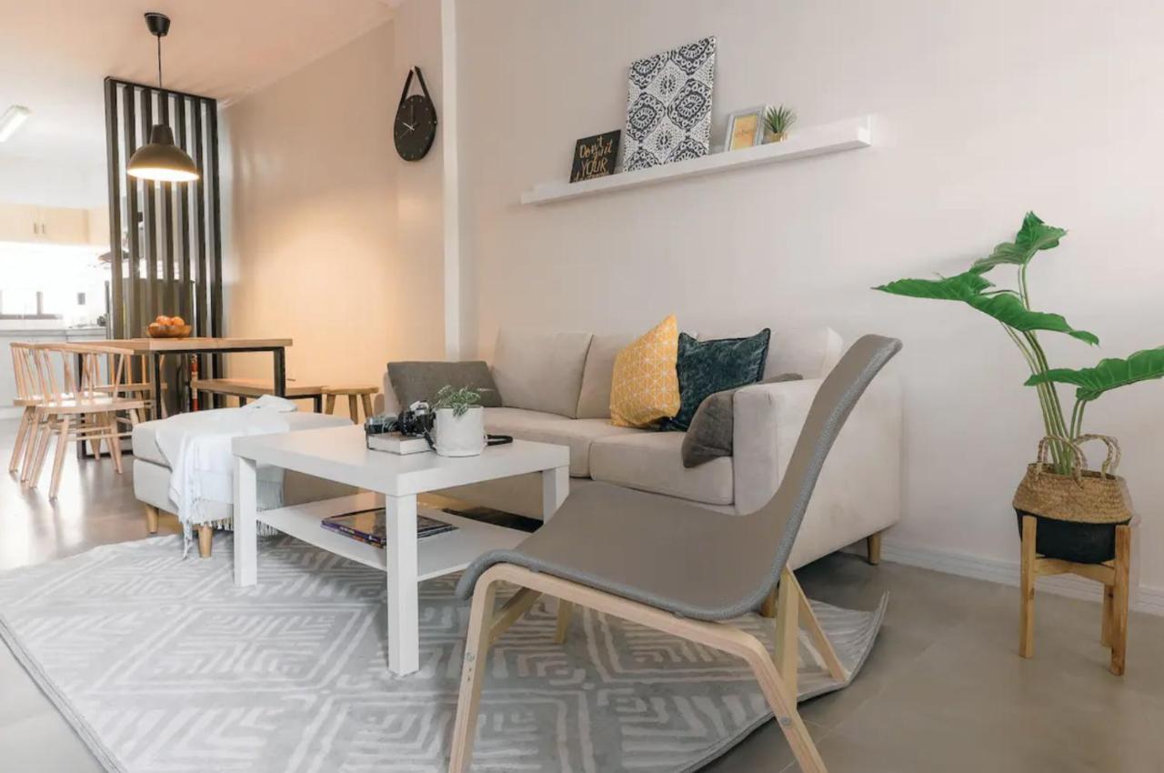 Two Bedroom Residential Home With Own Parking Angeles Ngoại thất bức ảnh