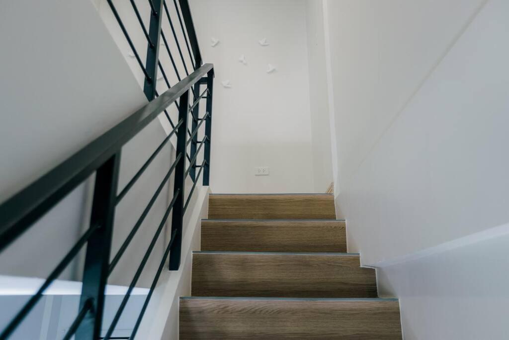 Two Bedroom Residential Home With Own Parking Angeles Ngoại thất bức ảnh