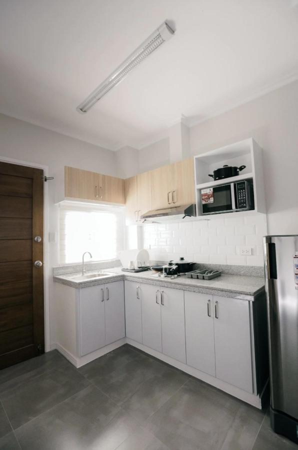Two Bedroom Residential Home With Own Parking Angeles Ngoại thất bức ảnh