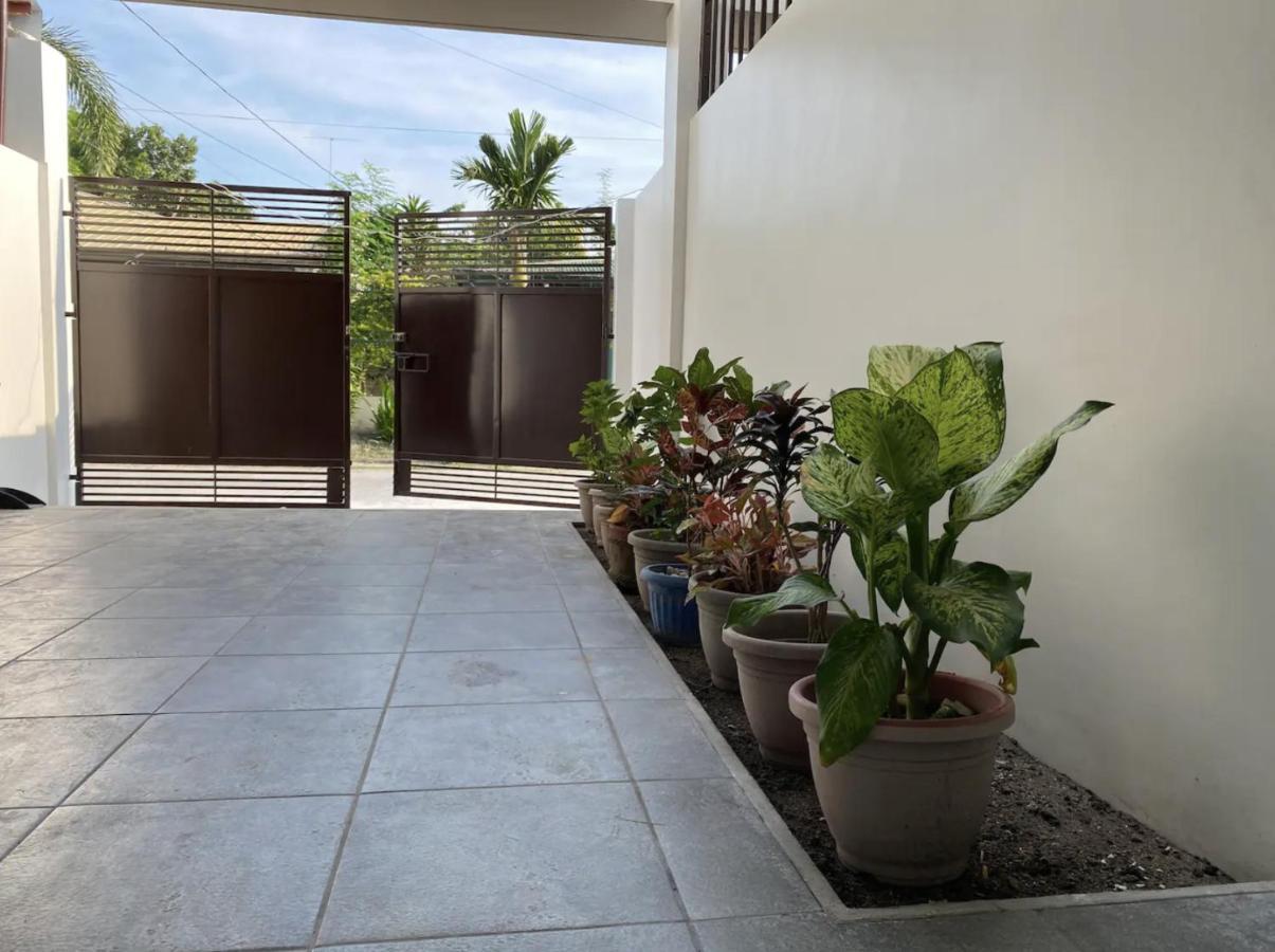 Two Bedroom Residential Home With Own Parking Angeles Ngoại thất bức ảnh