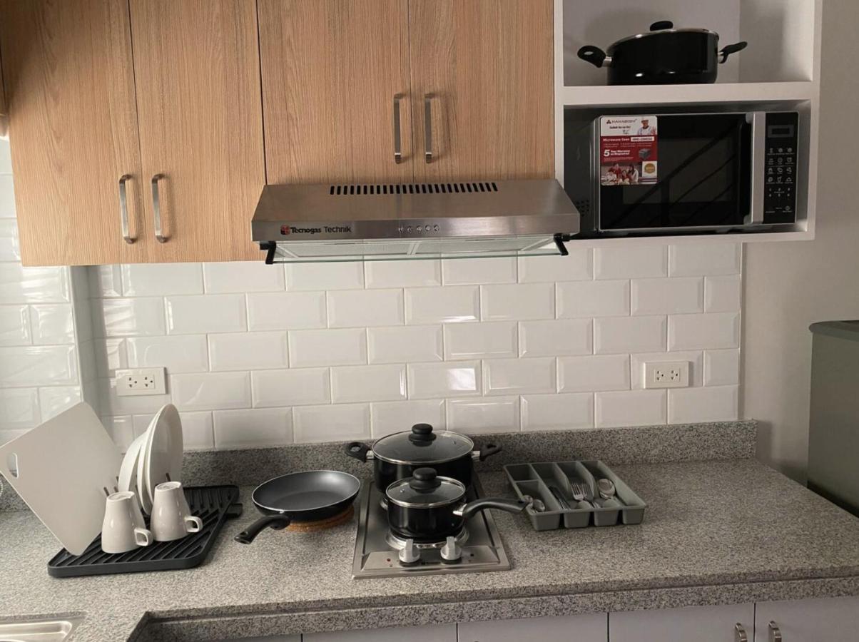 Two Bedroom Residential Home With Own Parking Angeles Ngoại thất bức ảnh