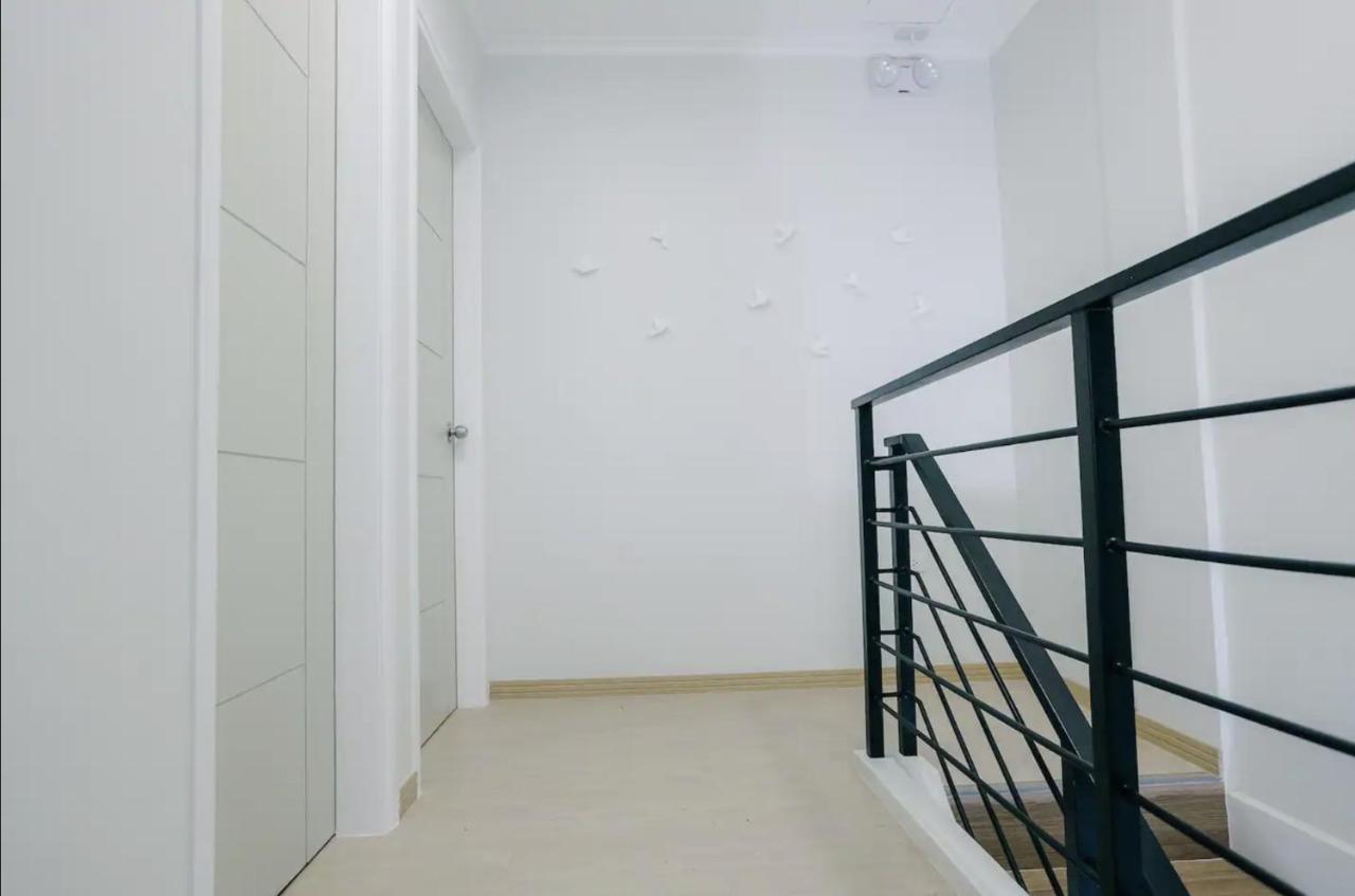 Two Bedroom Residential Home With Own Parking Angeles Ngoại thất bức ảnh